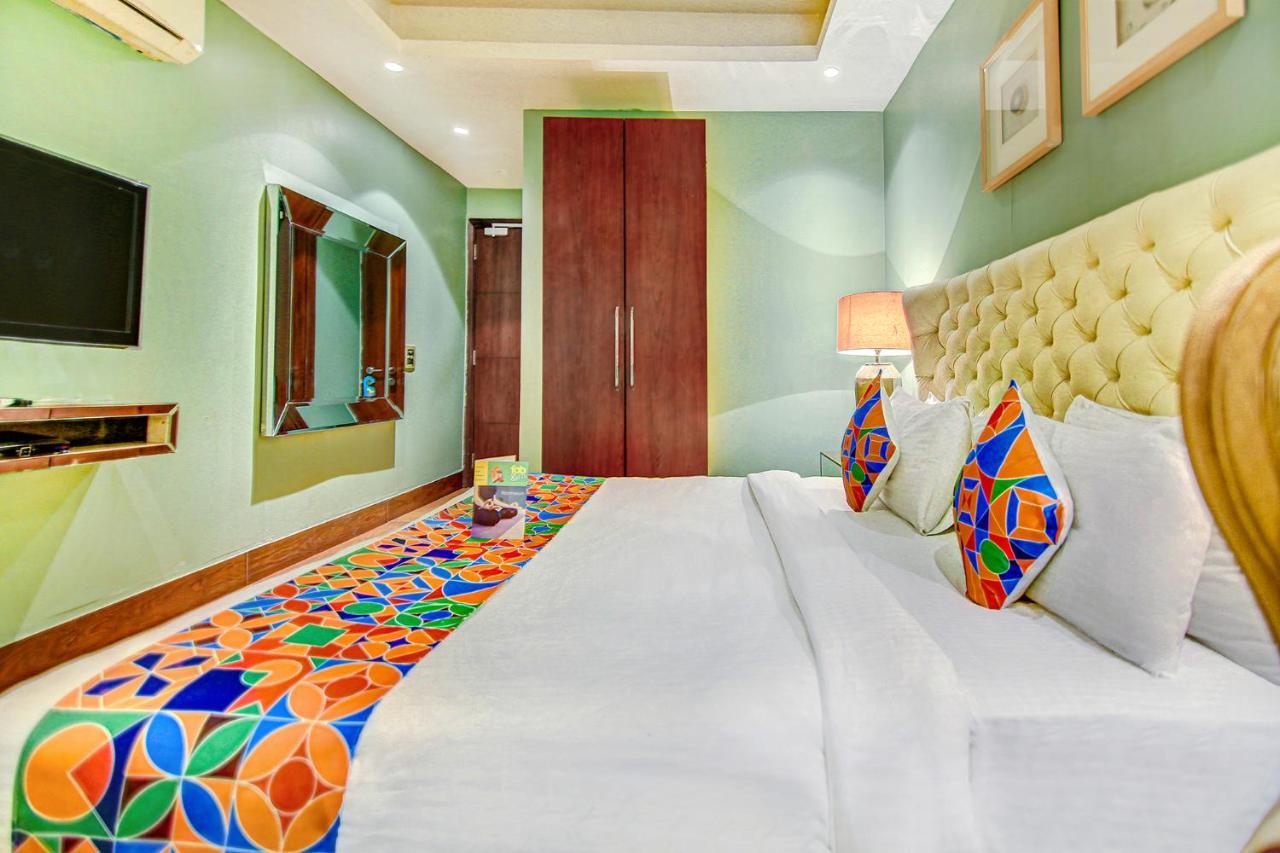ניו דלהי Fabhotel Cotts Villa Vasant Kunj מראה חיצוני תמונה